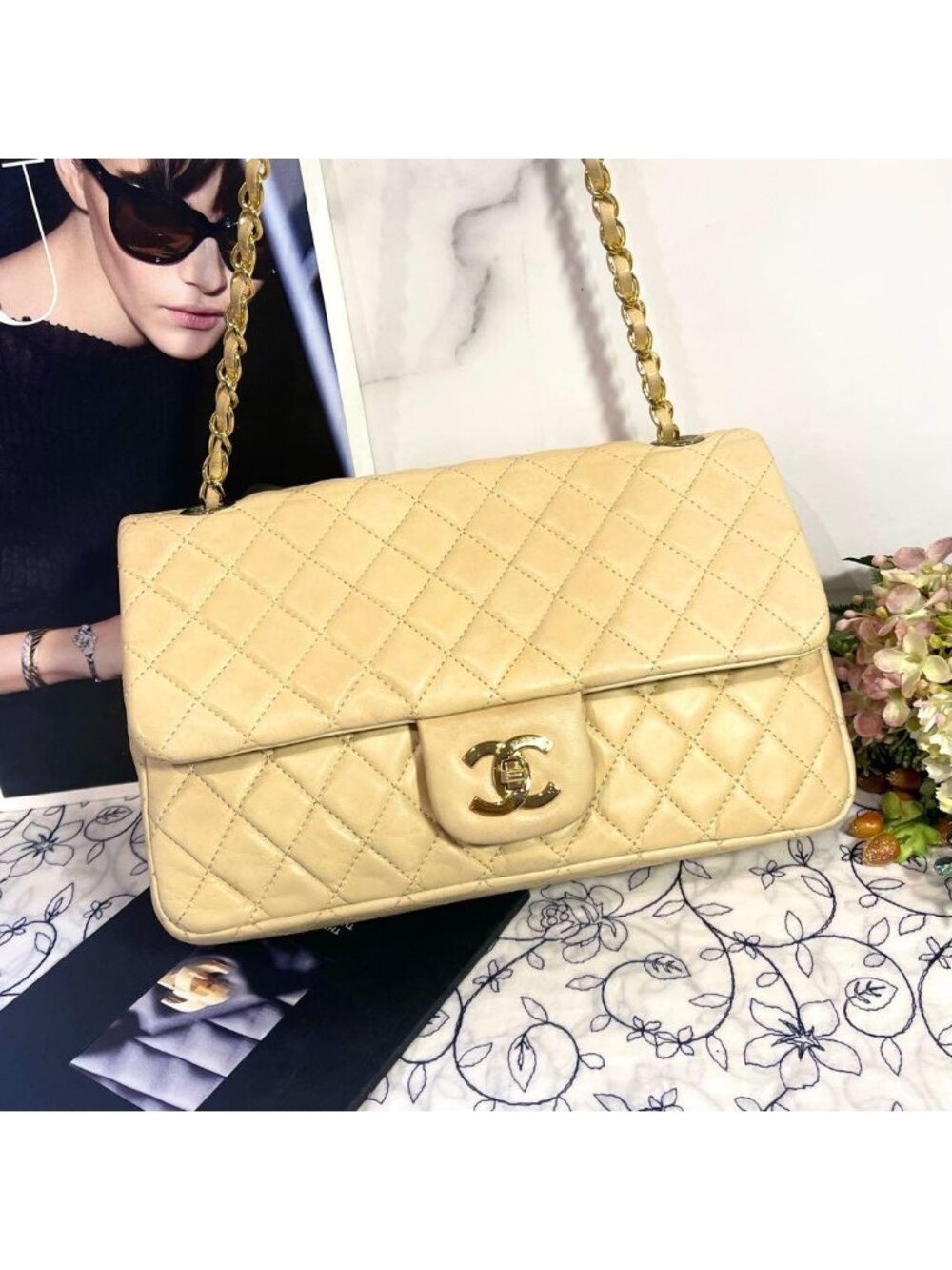 Chanel Vintage Turnlock Quilted Beige